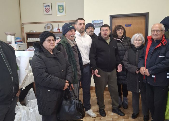 SVAKI UMIROVLJENIK NAŠEGA GRADA I LJUDI BEZ MIROVINE TREBAJU IMATI „USKRS“ NA SVOJEM STOLU – PORUKA JE GRADONAČELNIKA, ZLATKA PAVIČIĆA