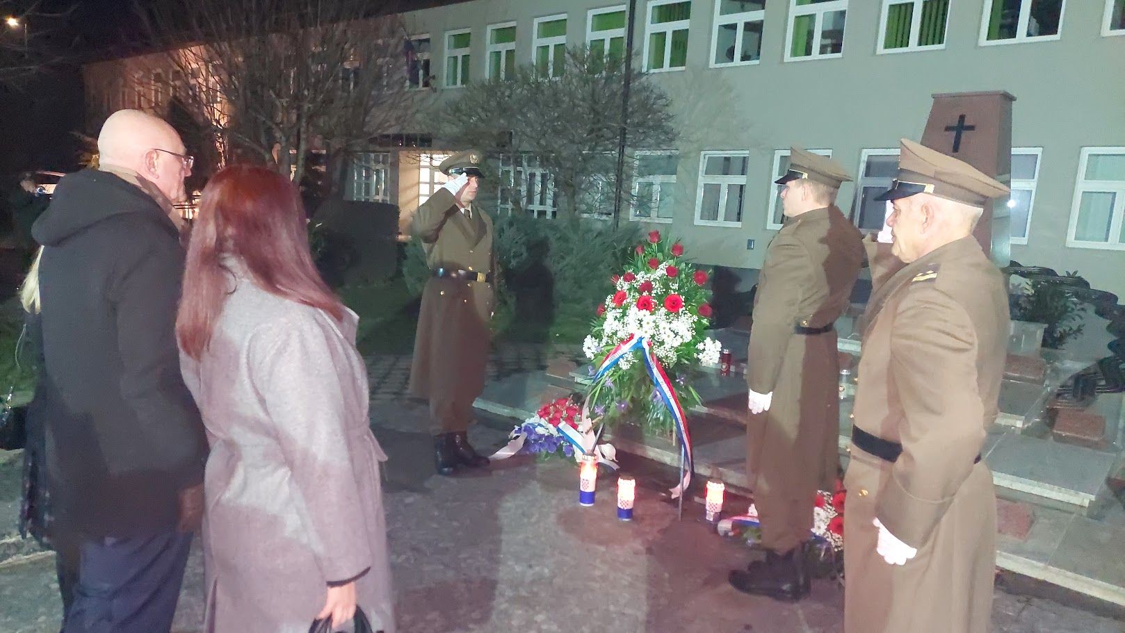 33. GODINE OD USTROJA UDRUGE HRVATSKIH RATNIH VETERANA I DOMOBRANSTVA IZ GAREŠNICE 33. GODINE OD USTROJA UDRUGE HRVATSKIH RATNIH VETERANA I DOMOBRANSTVA IZ GAREŠNICE