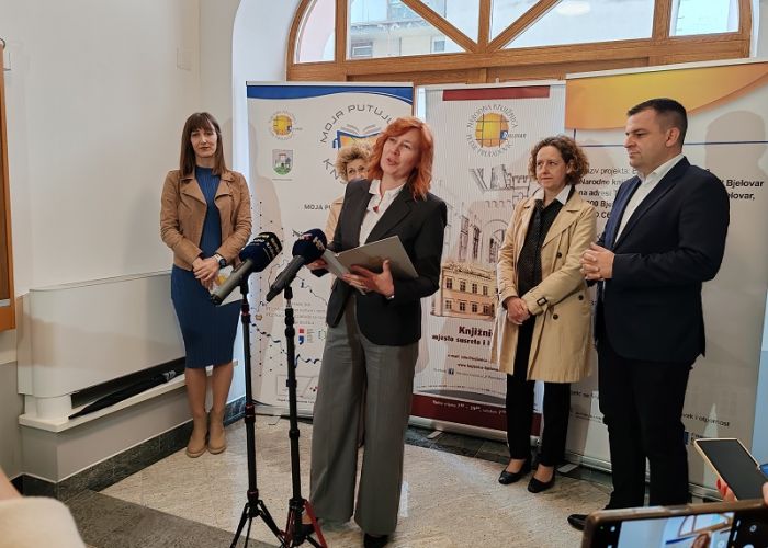 ZA BJELOVARČANE OBNOVLJENA GRADSKA KNJIŽNICA “PETAR PRERADOVIĆ“ U ČIJU JE OBNOVU ULOŽENO 2,2 MILIJUNA EURA
