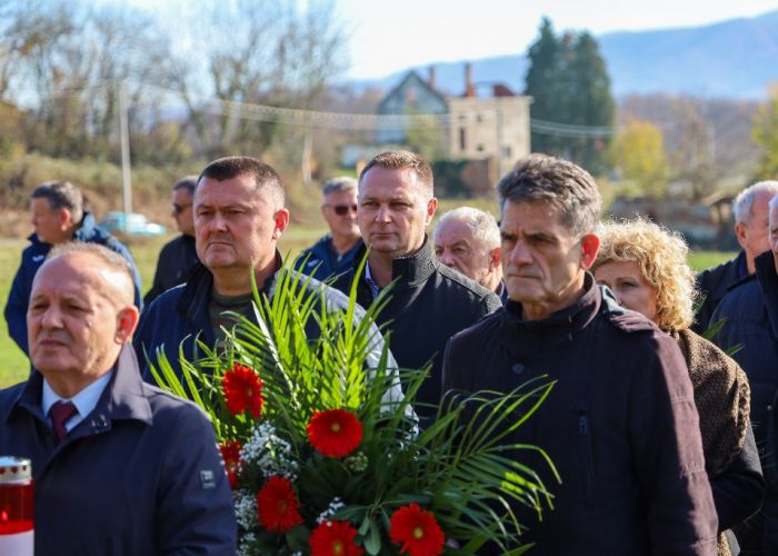 U BASTAJSKIM BRĐANIMA OBILJEŽENA TUŽNA OBLJETNICA POGIBIJE HRVATSKIH BRANITELJA
