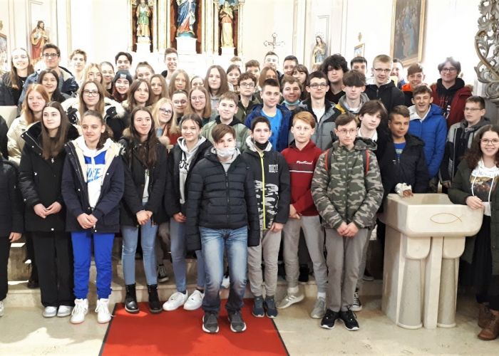 VELIKO PRIJATELJSTVO IZMEĐU KRIZMANIKA I MLADOG SVEĆENIKA