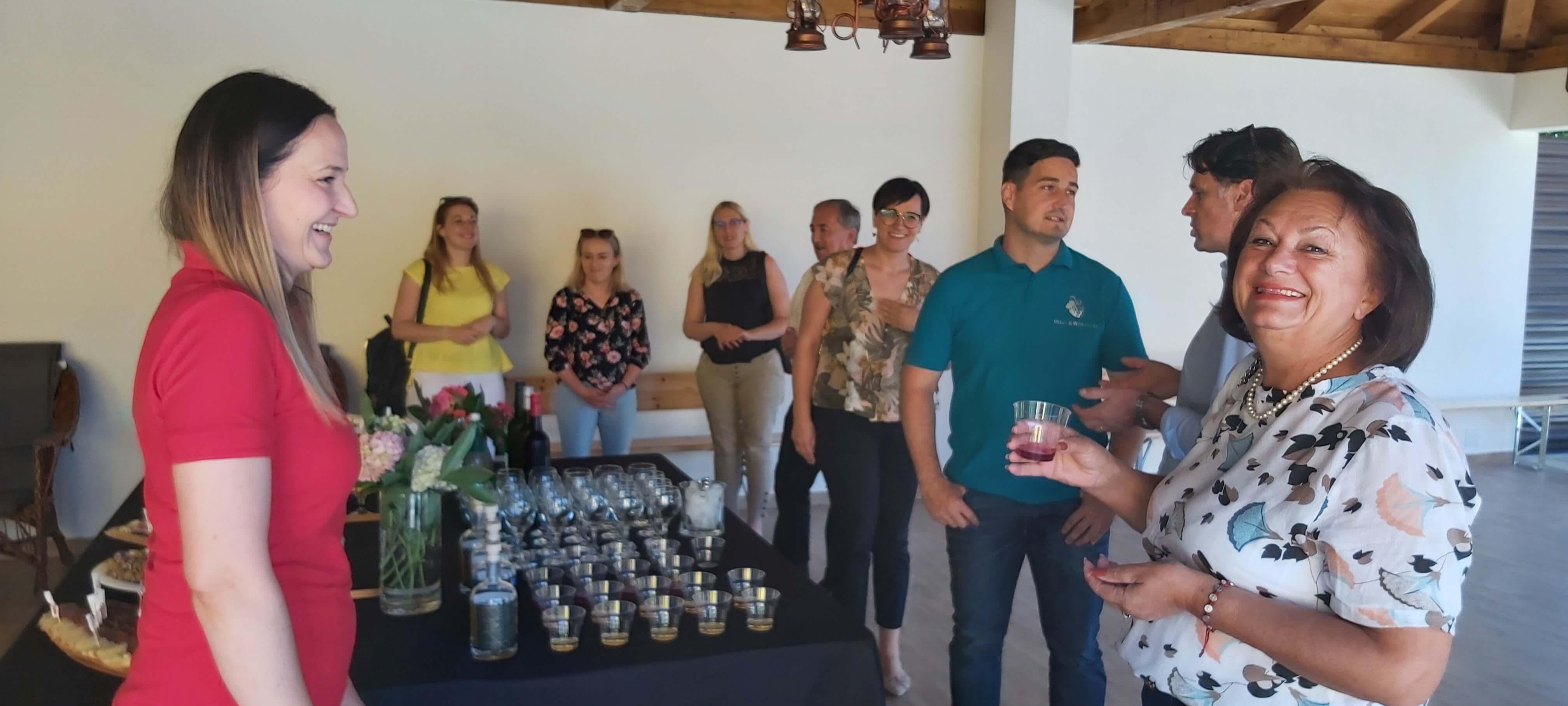 Zlatni biser na brežuljcima Moslavačkog vinogorja Zlatni biser na brežuljcima Moslavačkog vinogorja